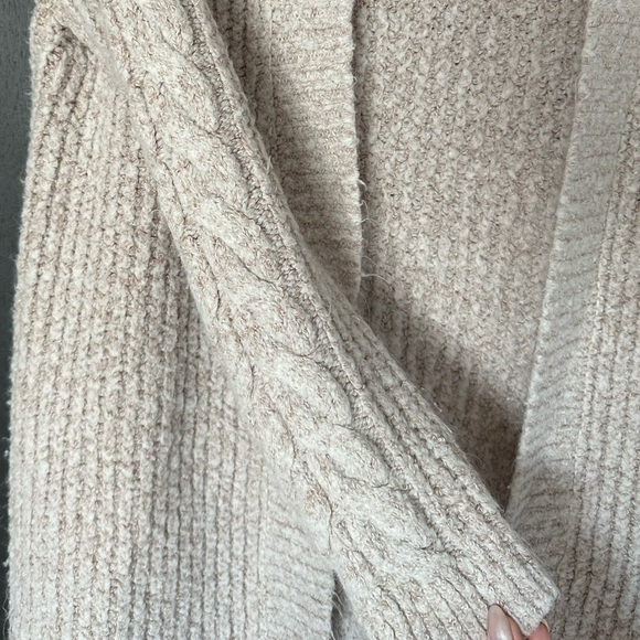 Dynamite Oversized Chunky Knit Cardigan - Size XS - Picture 3 of 5